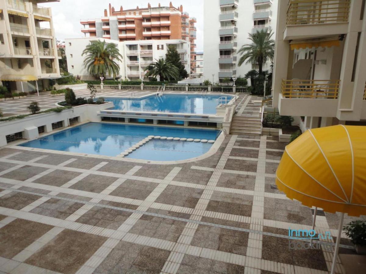 Atico Novelty Con Vistas Al Mar Apartment Salou Luaran gambar
